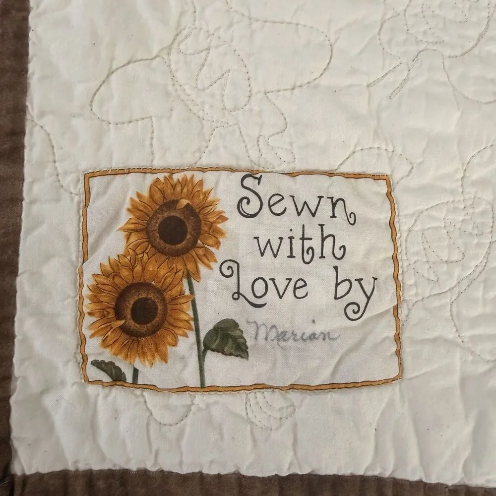 Handmade Sunflower Bee Lap Quilt 56x42.5 Floral Patchwork Throw Blanket Cottage